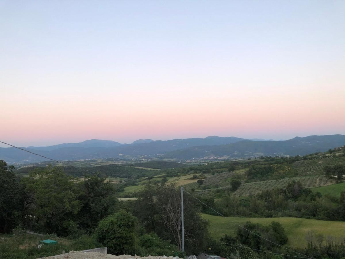 Casa Vacanze Vecchio Frantoio Residenza Leccino สโปเลโต ภายนอก รูปภาพ